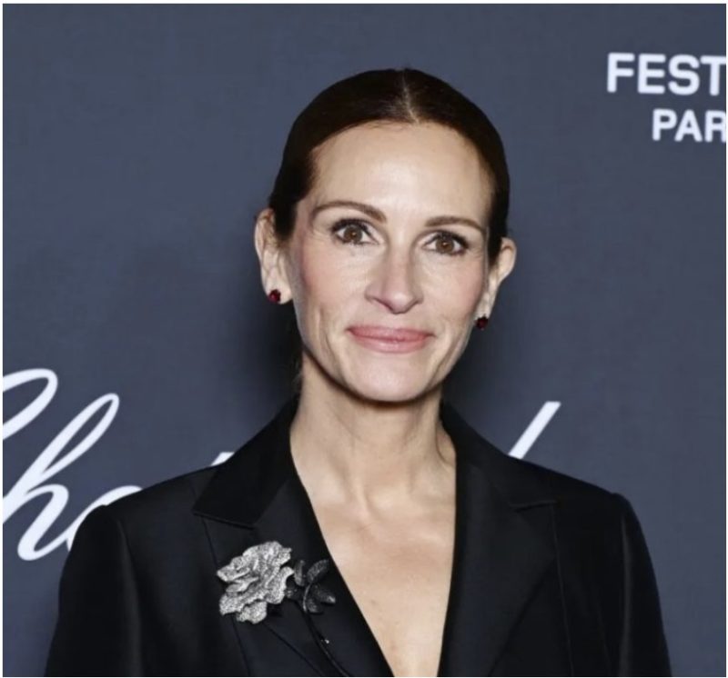La célèbre Julia Roberts veut vieillir naturellement et refuse de se tourner vers la chirurgie esthétique : elle a 53 ans
