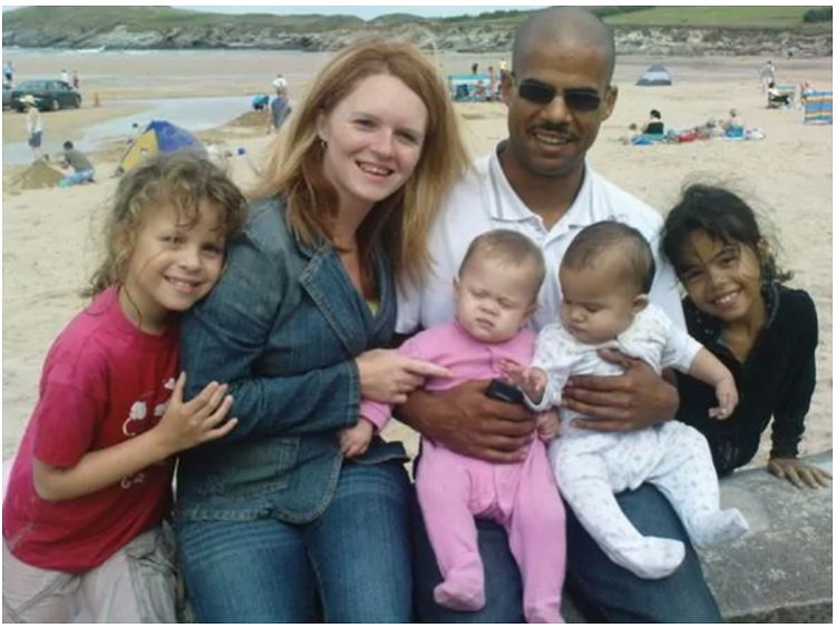 La vie a le talent de nous surprendre des manières les plus merveilleuses : cette étonnante famille est pleine de diversité et de miracles
