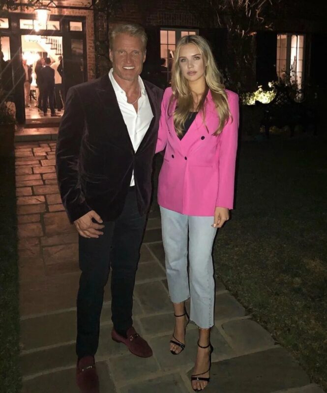 «Il a trouvé l'amour, elle a trouvé l'argent!» La dernière sortie de Dolph Lundgren avec sa jeune épouse fait la Une des journaux