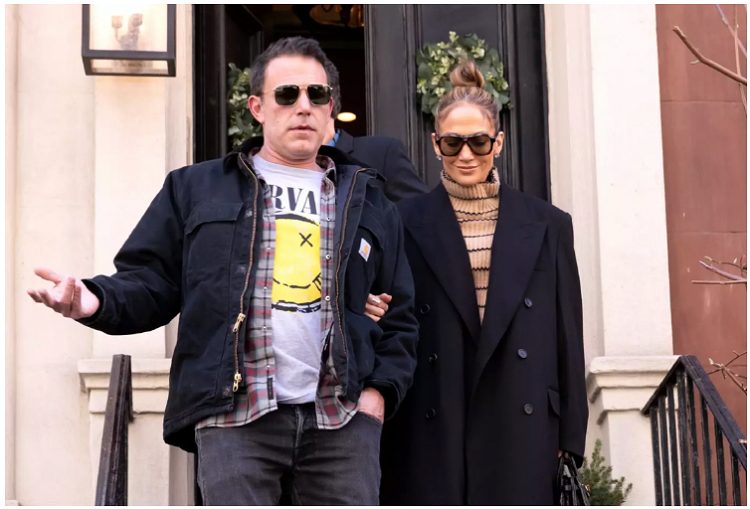 Ben Affleck a été aperçu seul alors que les spéculations vont bon train sur l'état de sa relation avec Jennifer Lopez
