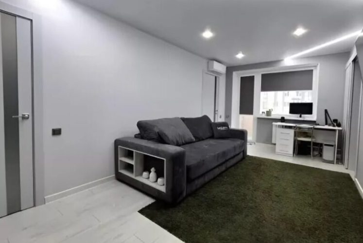 Nous avons transformé cet appartement minable en une demeure moderne et élégante