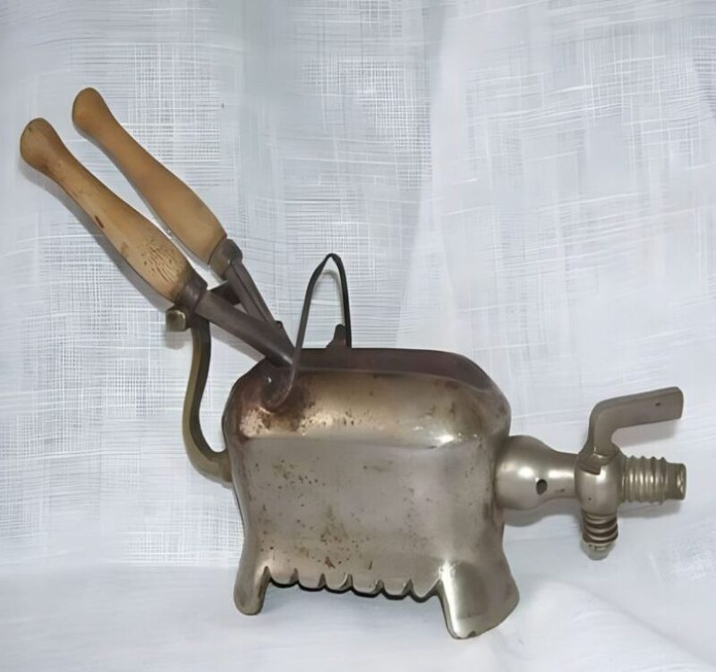 Si vous voulez savoir ce que fait cet objet, regardez ci-dessous