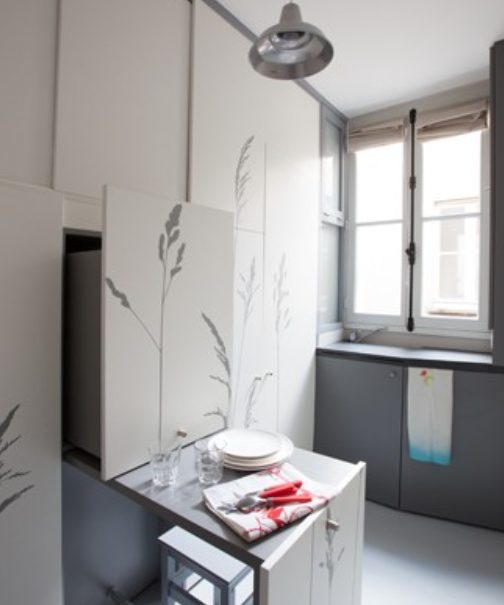 Cette femme a finalement réalisé son rêve en achetant un appartement au centre de Paris.