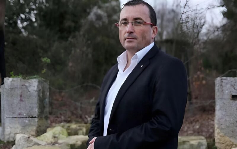 Le maire a puni les personnes qui ont laissé leurs déchets dans la forêt