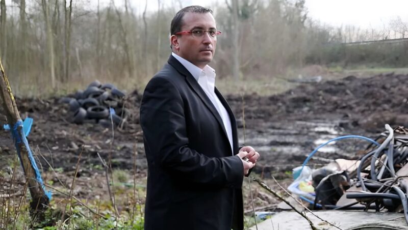 Le maire a puni les personnes qui ont laissé leurs déchets dans la forêt