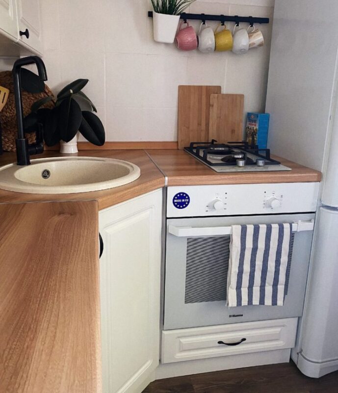 Un geste touchant : la rénovation de la cuisine de ma grand-mère pour son 70e anniversaire