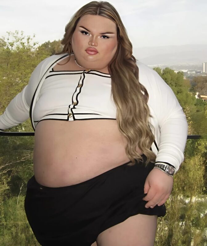 Ali se considère comme la plus belle femme du monde, mais regardez à quoi elle ressemblait avant