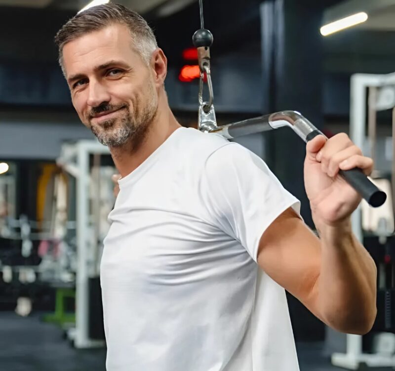J'ai entendu mon coach se moquer de moi derrière mon dos à cause de mon surpoids, et voilà ce que j'ai fait pour lui donner une bonne leçon